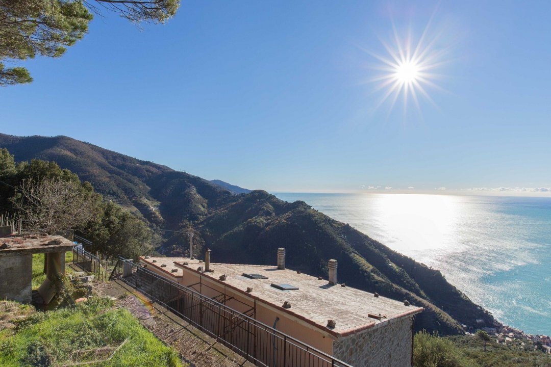 Vendita villa sul mare Vernazza Liguria foto 1