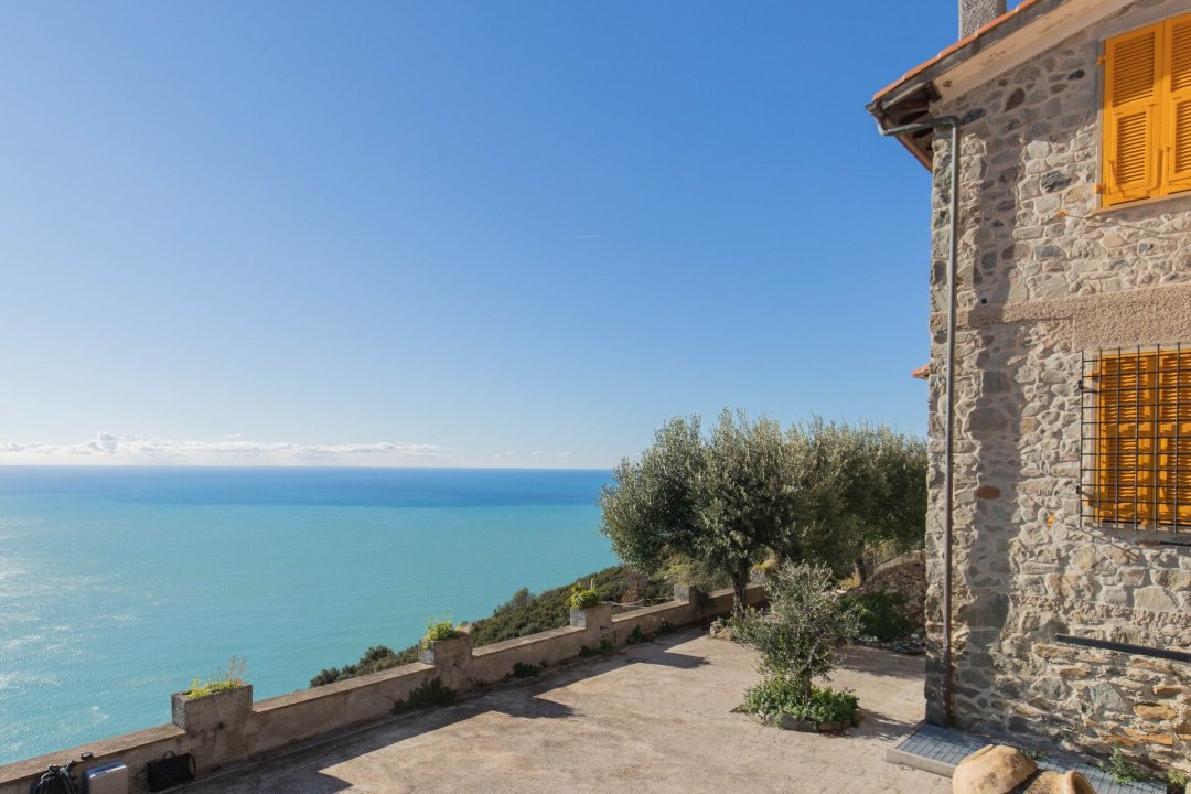 Vendita villa sul mare Vernazza Liguria foto 10